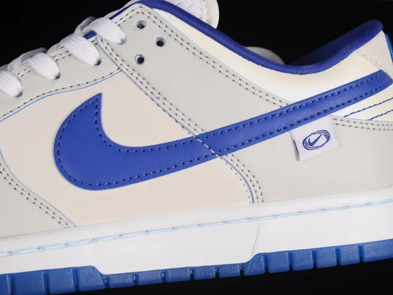 All categories Nk SB Dunk Series Nk SB Dunk Low Low-top sneakers Nk SB Dunk Low GS "Ivory Hyper Royal" Beige Blue 3M Reflective Dunk Series low-top casual sports skateboard shoes FB1841-110